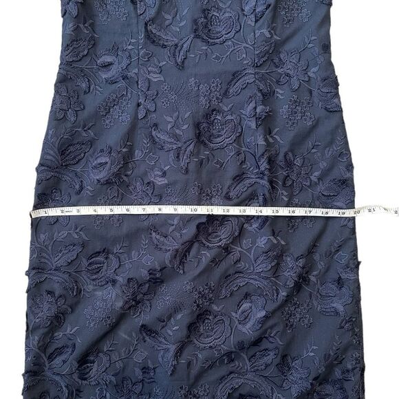 Talbots Embroidered Clipped Floral Shift Dress Navy Size 4 - Picture 11 of 14